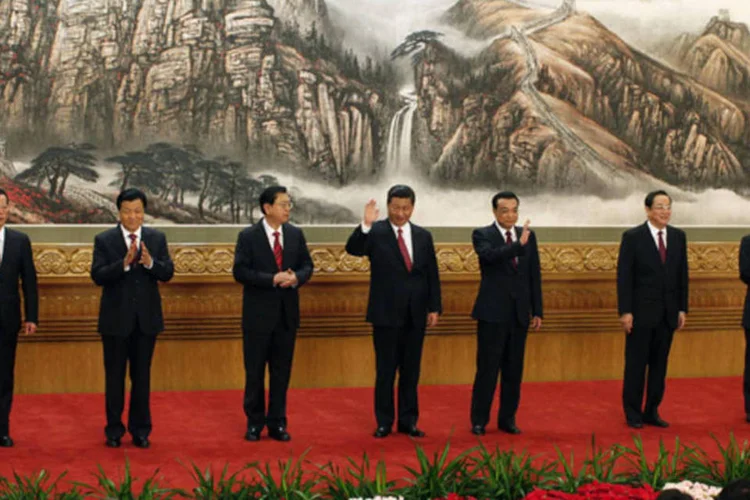 
	&nbsp;

	Novos membros herdam uma China mais rica, mais confiante e mais poderosa do que seus antecessores encontraram h&aacute; dez anos

	&nbsp; (Carlos Barria/Reuters)