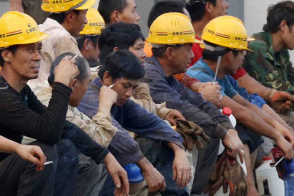 China vê pressões de emprego, destacando peso de reformas