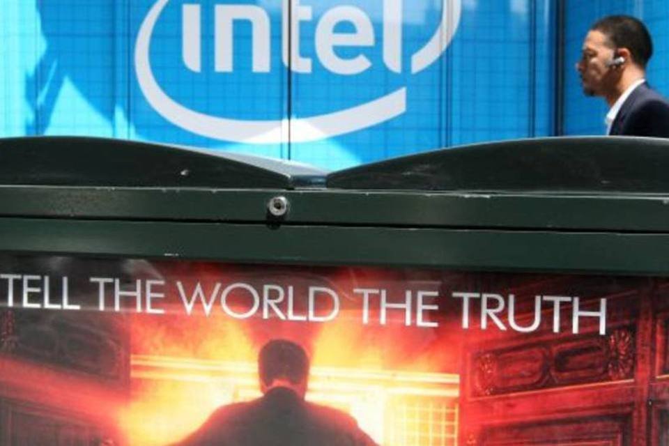 Aparelhos móveis devem puxar alta de ações da Intel