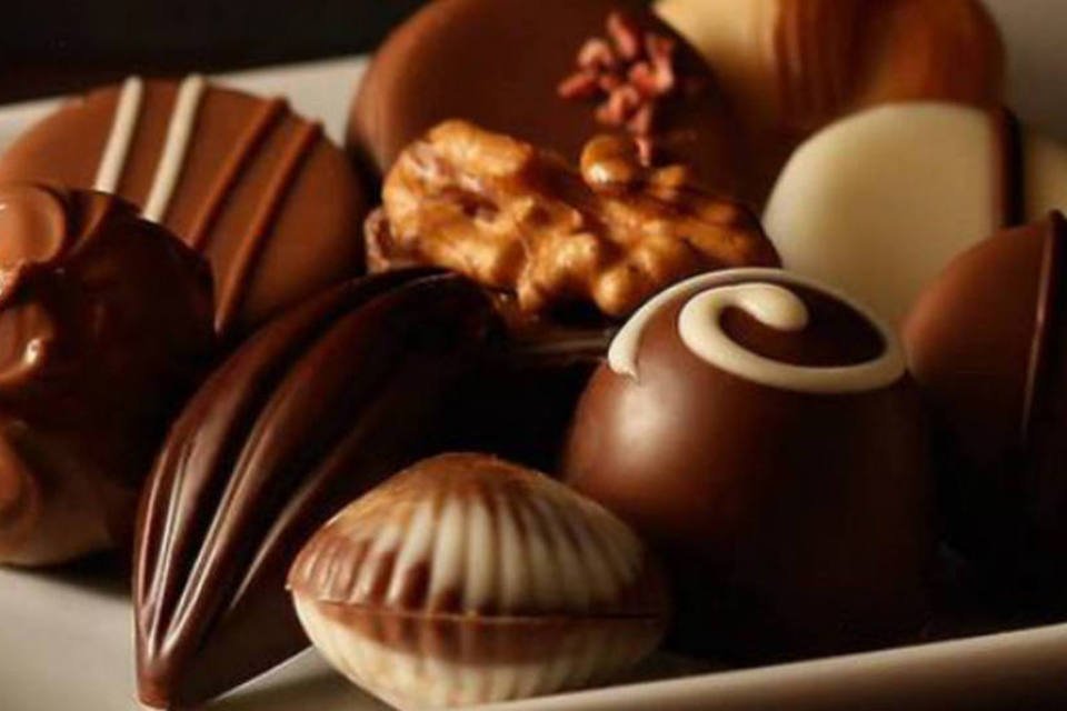 Cacau Show distribui 1 milhão de trufas grátis pelo Brasil