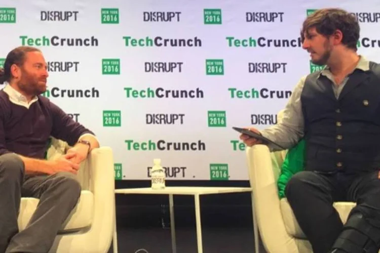 Chris Milk, fundador da Vrse, e Josh Constine, editor do TechCrunch (Exame.com/Ricardo Sudario)