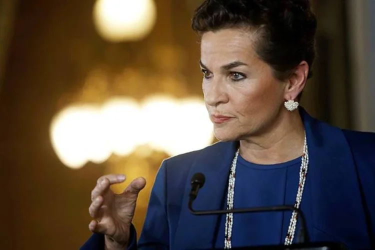 
	&quot;O imposs&iacute;vel n&atilde;o &eacute; um fato, &eacute; uma atitude&quot;, disse Figueres durante discurso de candidatura nesta quinta (07).
 (REUTERS/Juan Carlos Ulate)