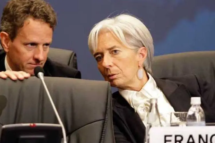 Christine Lagarde e Timothy Geithner, dos EUA: dólar não pode mais ser a única moeda de reserva (Chung Sung-Jun/Getty Images)