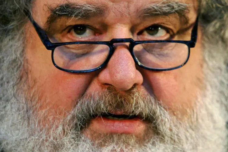 
	O americano Chuck Blazer, ex-membro do Comit&ecirc; Executivo e ex-secret&aacute;rio-geral da Concacaf, foi banido por envolvimento no esc&acirc;ndalo de corrup&ccedil;&atilde;o da entidade
 (REUTERS/Alex Grimm/Files)