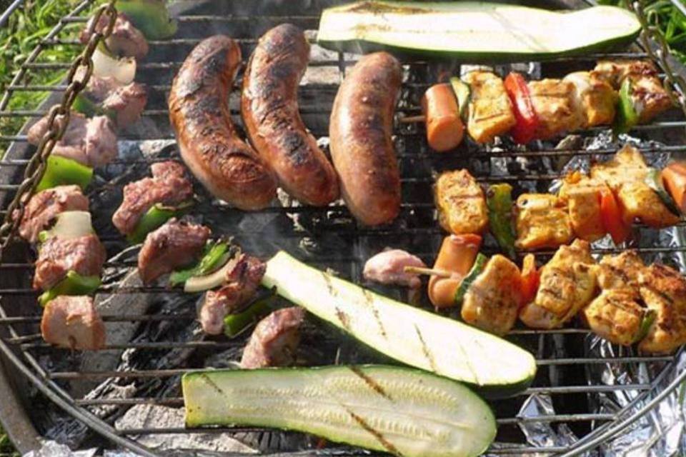 Três são presos por churrasco em troca de voto no RS