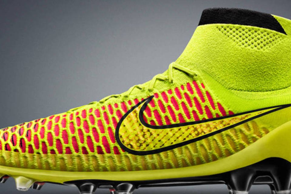 Sem poder mencionar Copa Nike ativa nova chuteira Magista Exame