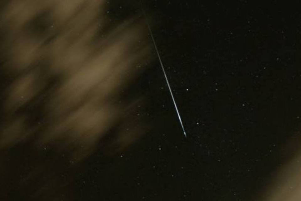 Internautas de todo mundo registram chuva de meteoros