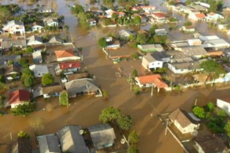 
	Santa Catarina: 4.390 pessoas foram afetadas pelas fortes chuvas
 (Defesa Civil de Santa Catarina/Divulgação)