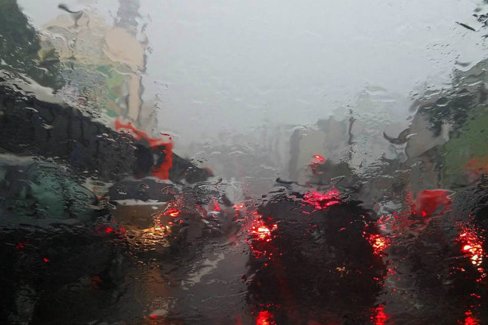 Chuva causa congestionamento recorde em SP