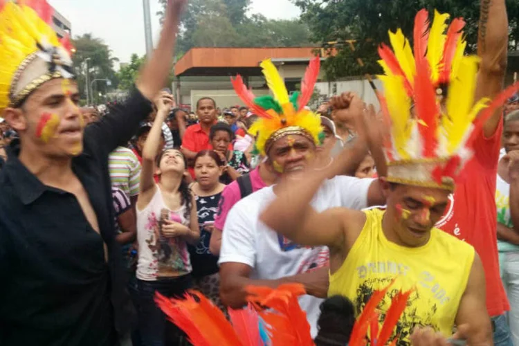 
	MTST: ato, dizem os manifestantes, n&atilde;o &eacute; pol&iacute;tico
 (Talita Abrantes/EXAME.com)