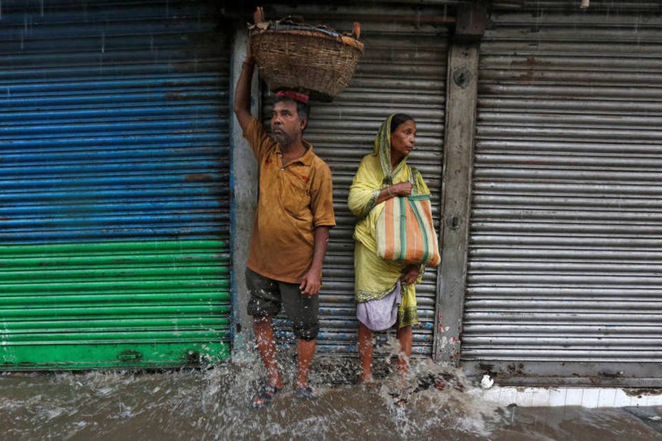 Inundações deixam 4 milhões de desabrigados na Índia