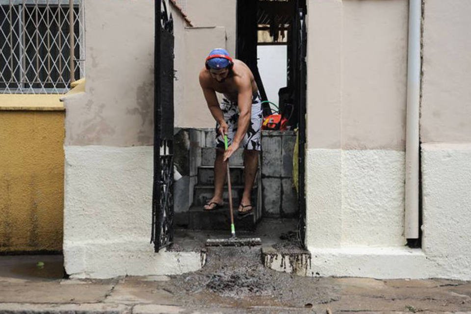 Sobe para 4 o número de mortes relacionadas a chuvas no Rio