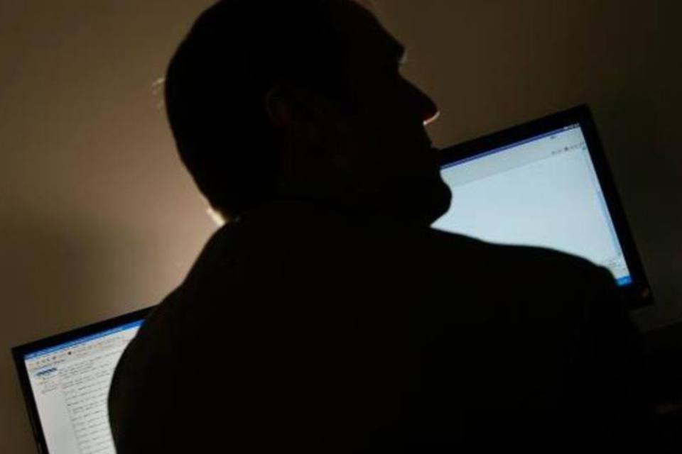 Hackers utilizam nomes de empresas para colocar sites falsos no topo dos resultados dos mecanismos de buscas (Joe Raedle/Getty Images)