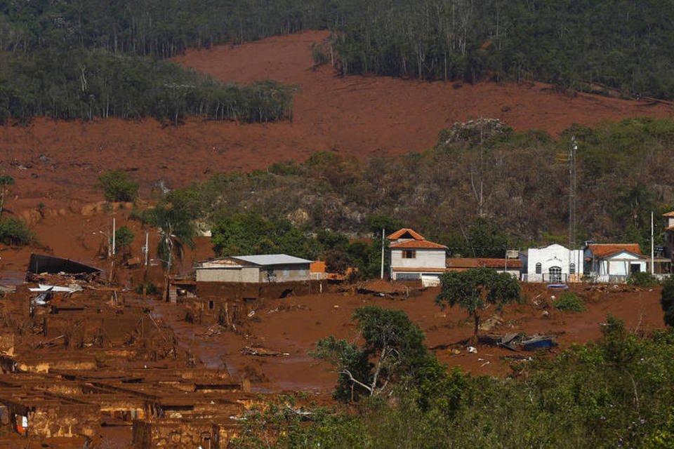 Defesa Civil planeja demolição dos restos de Bento Rodrigues