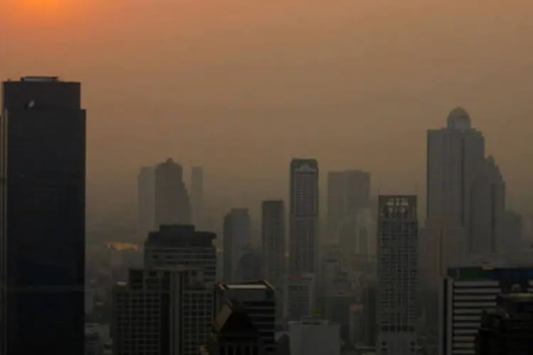 Bangkok, na Tailândia ao pôr-do-sol (Getty Images)