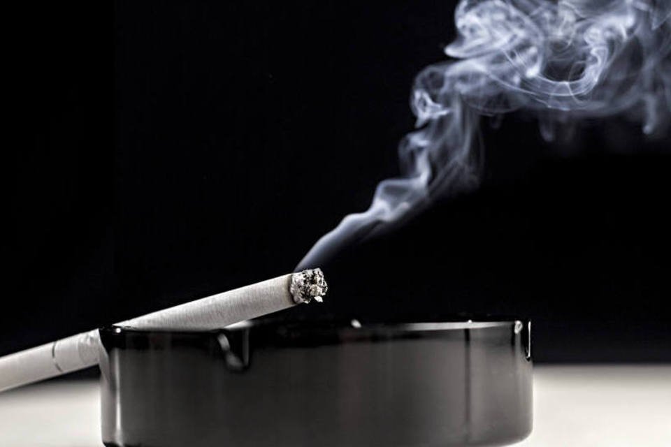 Governo tenta acabar com comércio ilícito de produtos de tabaco
