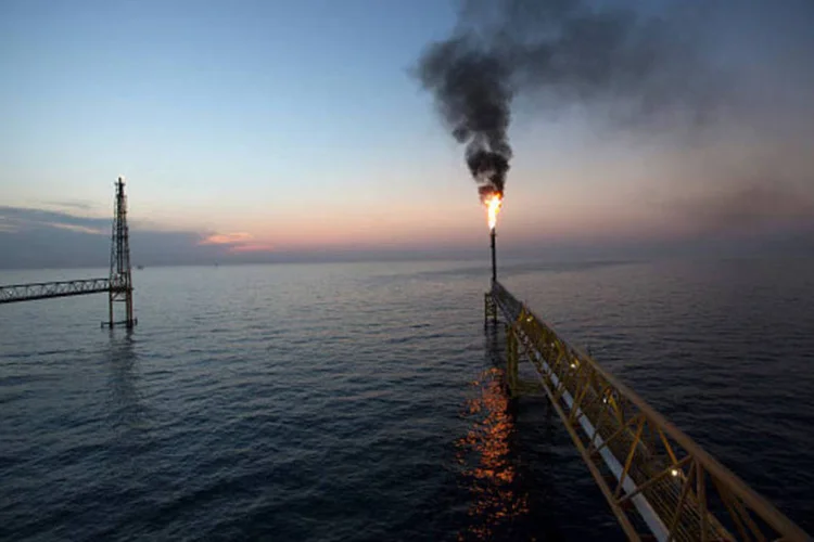 
	Ciudad del Carmen: a suspens&atilde;o dos trabalhos de explora&ccedil;&atilde;o e perfura&ccedil;&atilde;o de novos po&ccedil;os, al&eacute;m do cancelamento de contratos mant&ecirc;m sem operar 73 plataformas privadas e p&uacute;blicas
 (Getty Images)