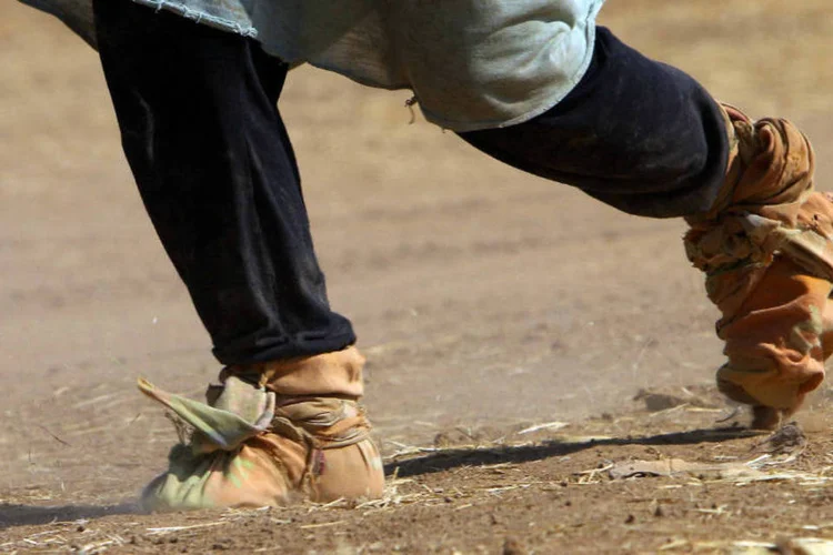 Civis se retiram de Sinjar: soldados curdos tentavam defender civis, diz declaração (Rodi Said/Reuters)