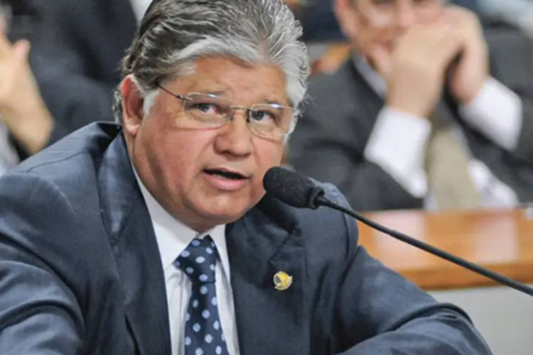 
	Cl&eacute;sio Andrade (PMDB-MG): esquema teria movimentado R$ 20 milh&otilde;es
 (Geraldo Magela/Agência Senado)