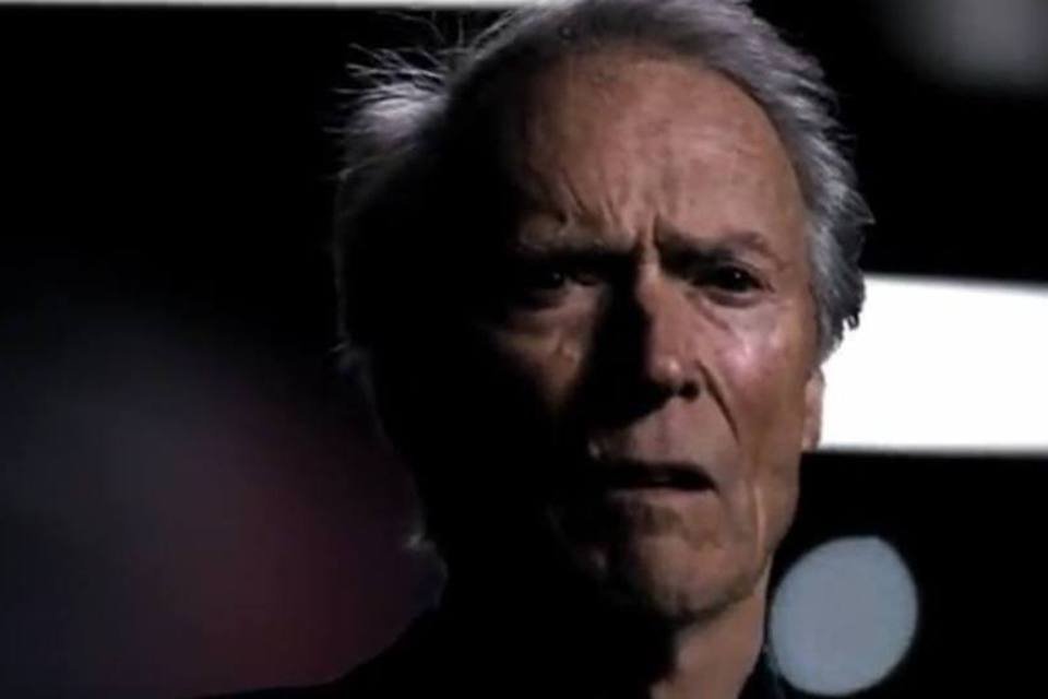 Clint Eastwood nega ter apoiado Obama em comercial