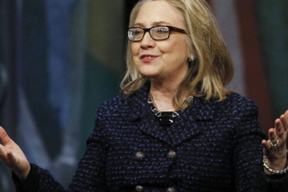 Clinton e Lagarde tentam quebrar teto de vidro para mulheres
