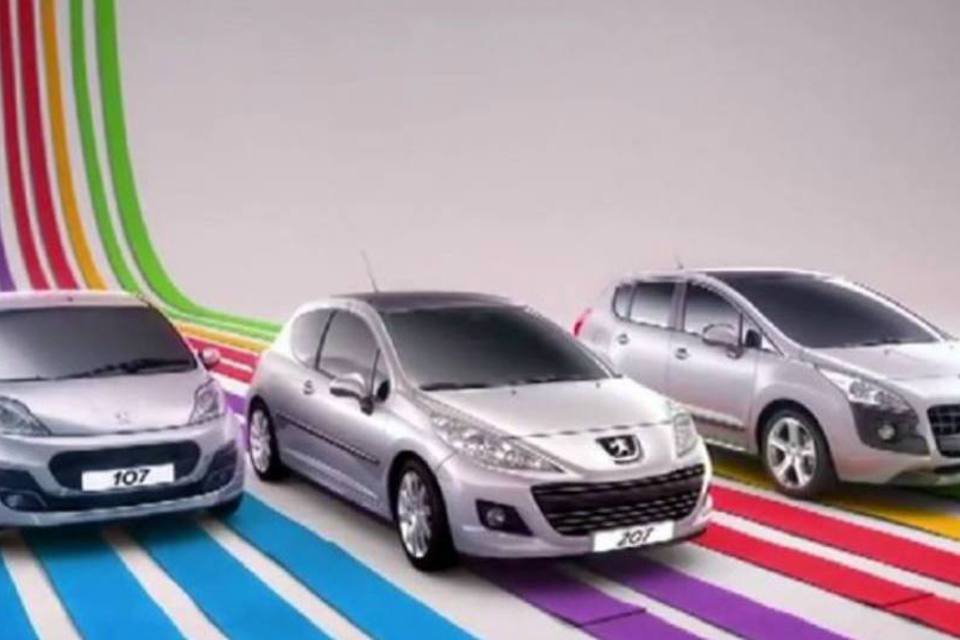 Peugeot lança comercial todo feito de papel