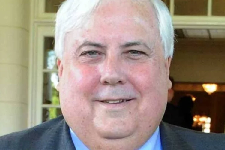 
	Clive Palmer: a vers&atilde;o de Palmer, que ser&aacute; feita na China, ter&aacute; 270 metros de comprimento, 53 metros de altura e pesar&aacute; 40 mil toneladas
 (Getty Images)