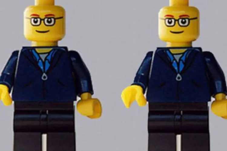 
	Lego: segundo a pol&iacute;cia, a suspeita iria colocar tudo &agrave; venda no eBay
 (Reprodução)