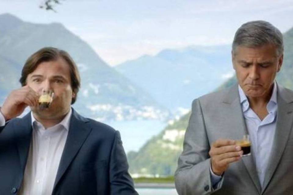 Nespresso une George Clooney e Jack Black em nova campanha