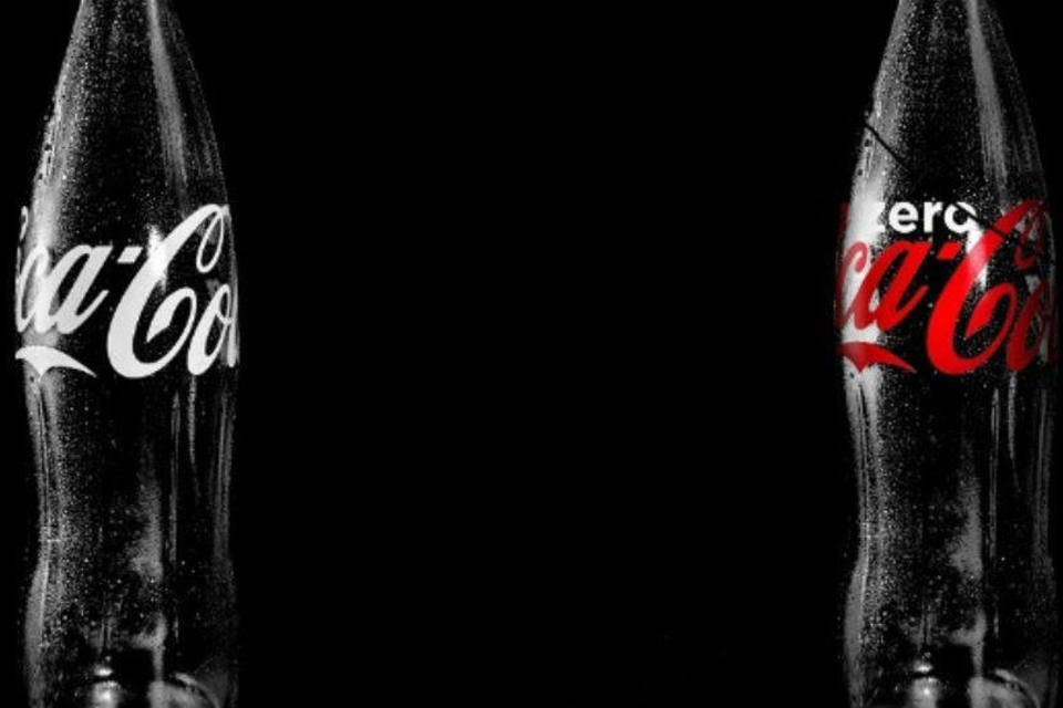 Coca-Cola lança nova garrafa de vidro não retornável