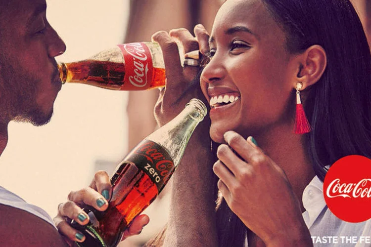 Coca-Cola: mudança na Coca Zero para atrair mais consumidores dispostos a cortar a ingestão de açúcar (Reprodução)