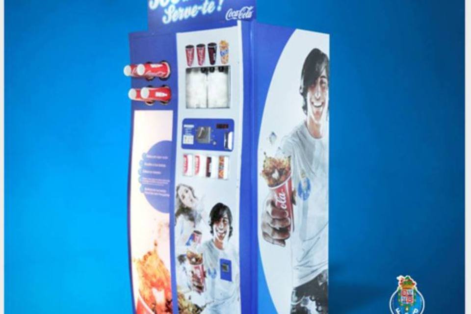 Coca-Cola leva máquina de vending a estádio em Portugal