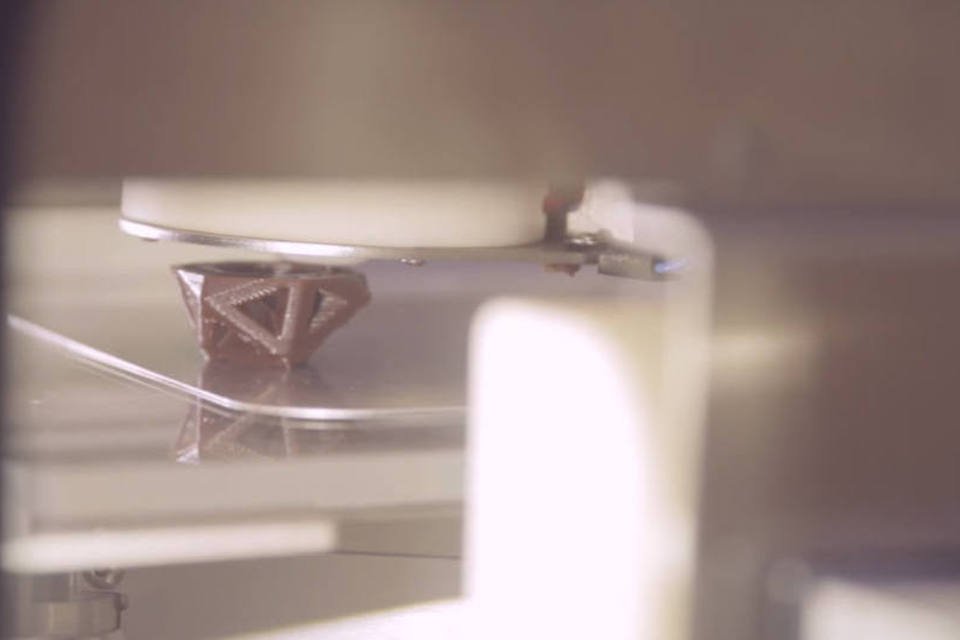 Impressora 3D que imprime chocolate é apresentada na CES