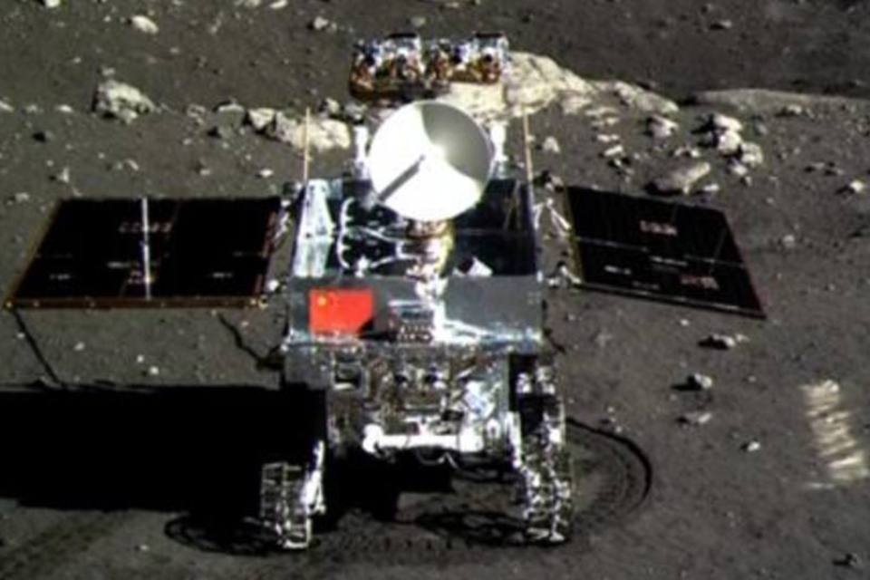 Veículo lunar chinês se apaga após 31 meses