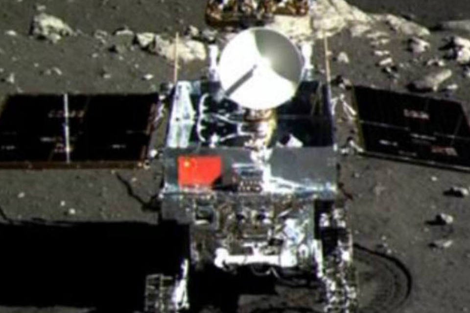 Veículo de exploração lunar chinês recupera a consciência