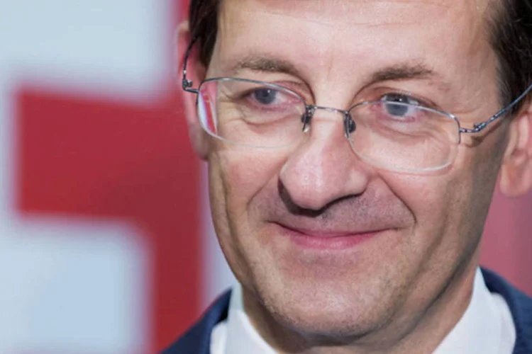 Vittorio Colao: "as operadoras maiores irão nos seguir, enquanto as menores ou aquelas com mais restrições financeiras não devem conseguir isso" (Jason Alden/Bloomberg)