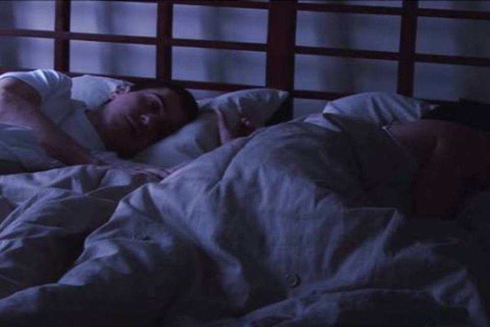 Empresa cria colchão com sistema que "detecta traição"