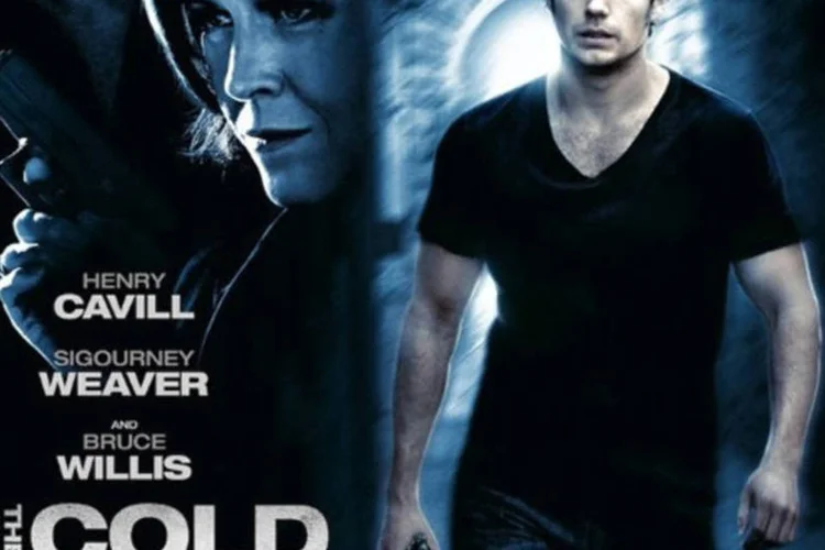 A estreia de "The Cold Light of Day", protagonizado por Henry Cavill, o novo "Superman", decepcionou com apenas US$ 1,8 milhão na 13ª posição da lista (Divulgação)