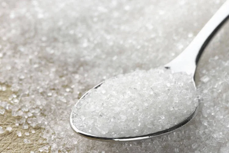 
	A&ccedil;&uacute;car: o relat&oacute;rio do PHE alerta que os brit&acirc;nicos ingerem entre 12% e 15% de suas calorias di&aacute;rias pelo a&ccedil;&uacute;car, acima dos 5% recomendados pelos m&eacute;dicos
 (Thinkstock)