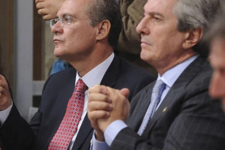 
	Senadores Renan Calheiros e Fernando Collor: eles s&atilde;o investigados em inqu&eacute;ritos da Opera&ccedil;&atilde;o Lava Jato
 (Wilson Dias/ABr)