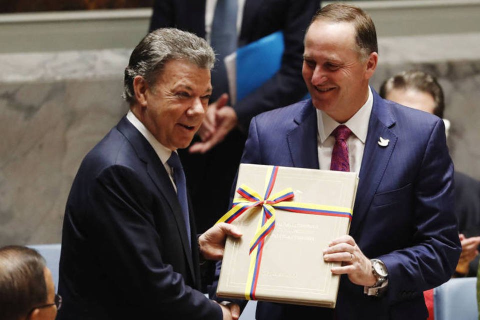 Colômbia apresenta acordo de paz com as Farc na ONU