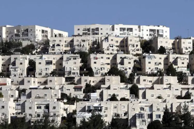 
	Assentamento judeu: den&uacute;ncia vem &agrave; tona em momento no qual israelenses e palestinos retomam negocia&ccedil;&otilde;es de paz depois de anos de hiato
 (Ahmad Gharabli/AFP)