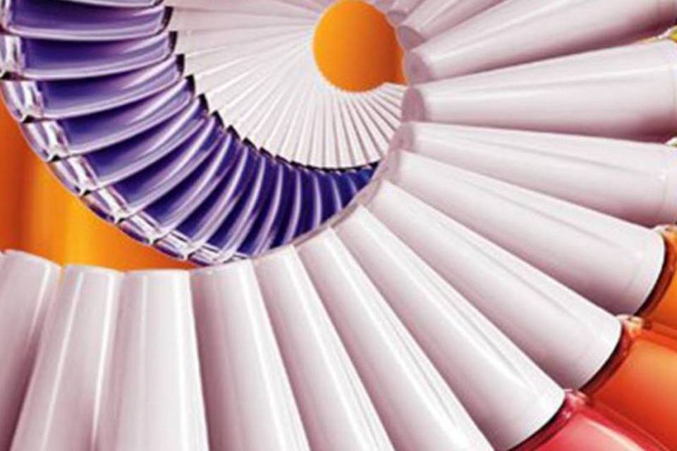 Colorama cria fan page com simulador de esmaltes
