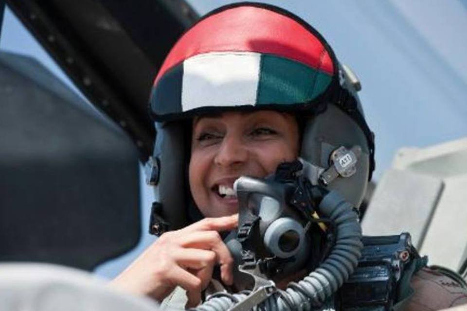 Mulher comandou bombardeios dos Emirados Árabes na Síria