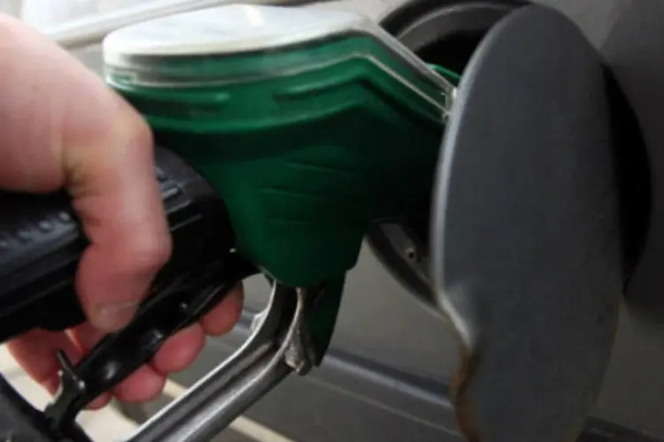 Tanque de combustível: a Raízen, formada em 2011, produz cerca de 2 bilhões de litros de etanol por ano (Adam Berry/Getty Images)