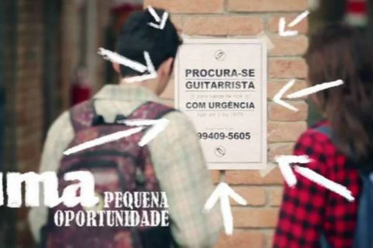 Pegadinha da Mentos: trata-se da ação "Um cartaz 3 vezes mais surpreendente" (Reprodução/YouTube/mentosbrasil .)