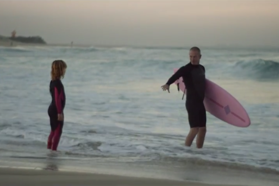 Vídeo da Samsung celebra a beleza do Surf