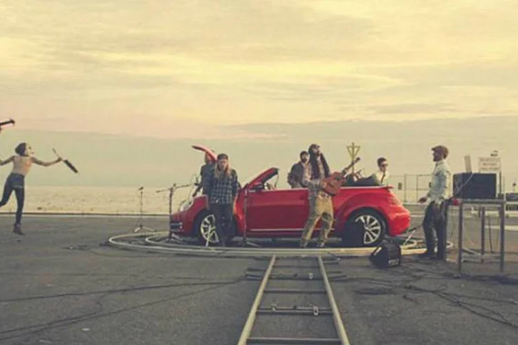 Comercial interativo do novo fusca tem 3 filmes em 1: criação é das agências Red Urban (Canadá) e MediaCom (Reprodução/YouTube)