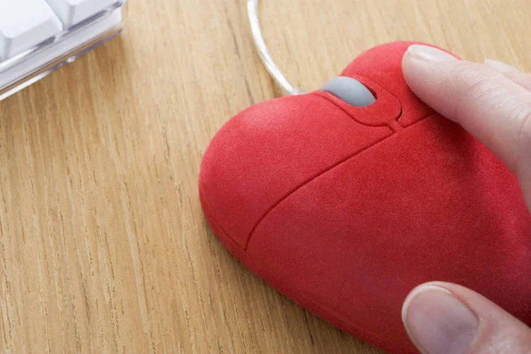 
	Com&eacute;rcio eletr&ocirc;nico: a estimativa foi divulgada pela E-bit, que espera um crescimento tanto no n&uacute;mero de pedidos como no t&iacute;quete m&eacute;dio das vendas online
 (Thinkstock)