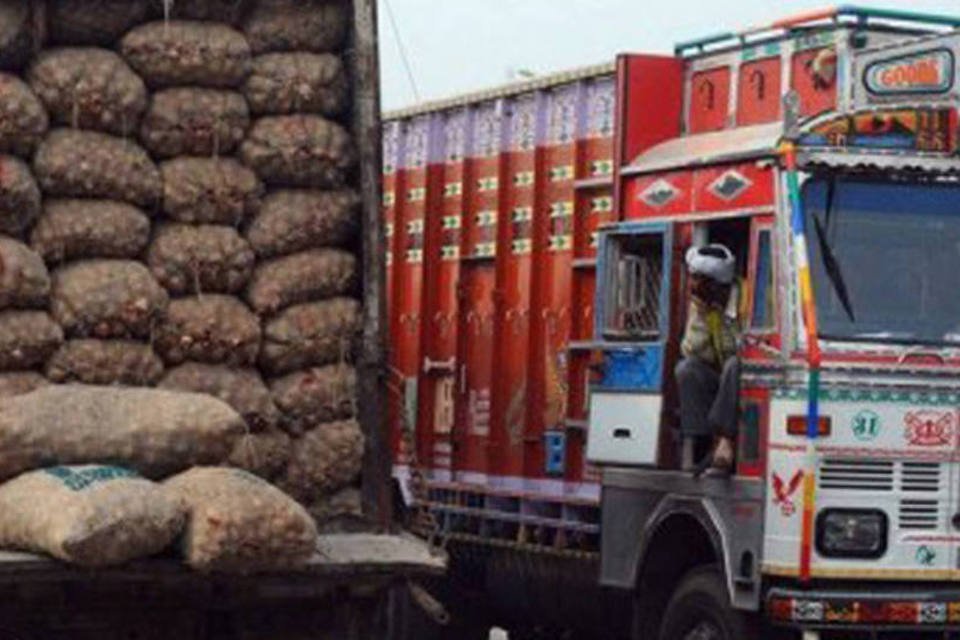Índia suspende entrada de multinacionais no setor de distribuição